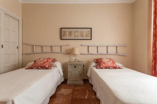 Plaza Nueva Appartement *